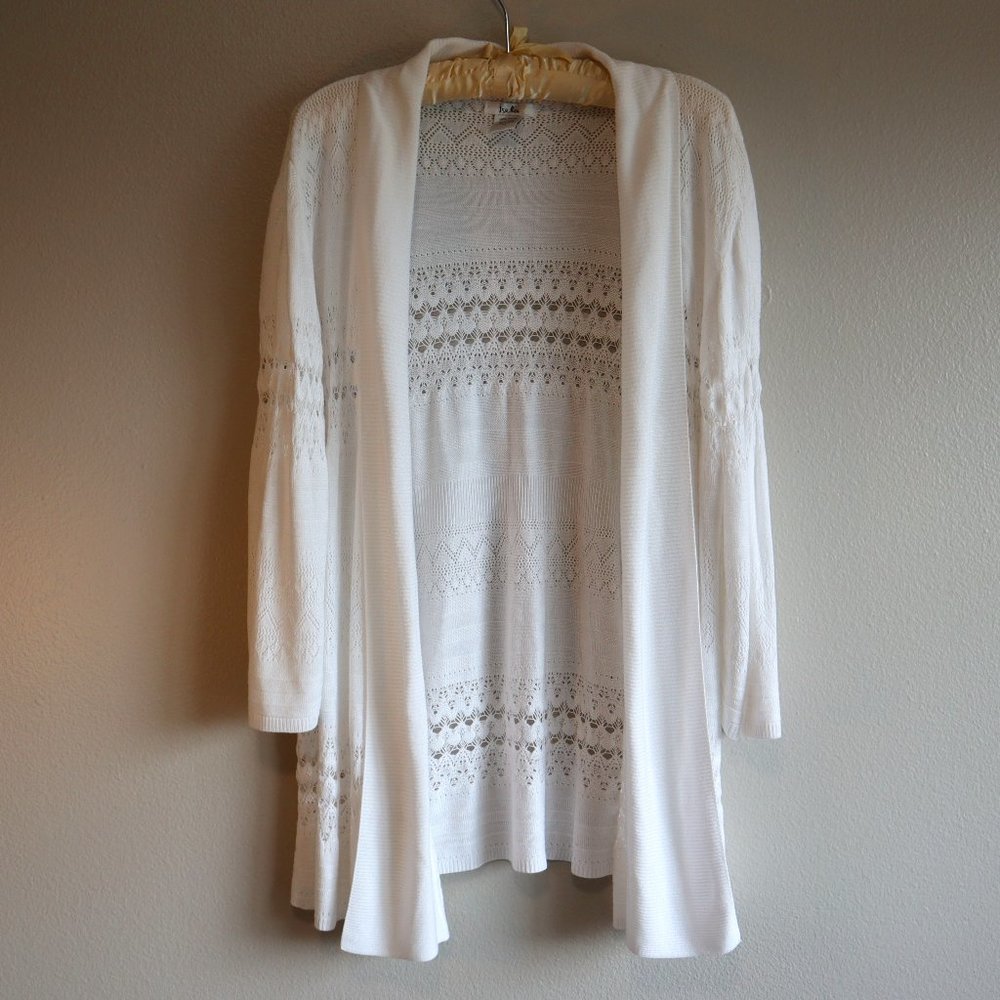 isela White Crochet/Knit Lacy Boho Sweater Cardigan Feminine and Dainty Size XL